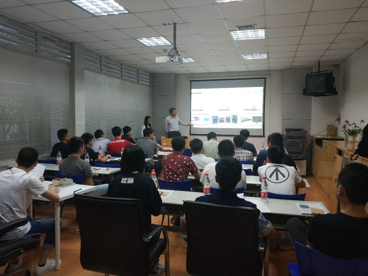 微信图片_20180613090116.jpg